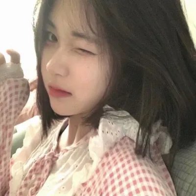 伪造者海报